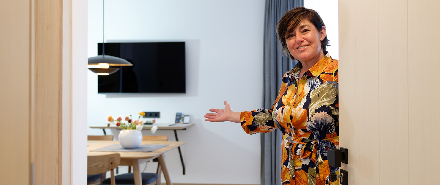 Ihre Gastgeberin / Team